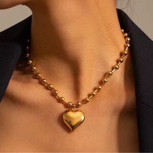 New! 18k Gold Plated Gold Bead Chain Chunky Punk Heart Statement Necklace (NWOT)